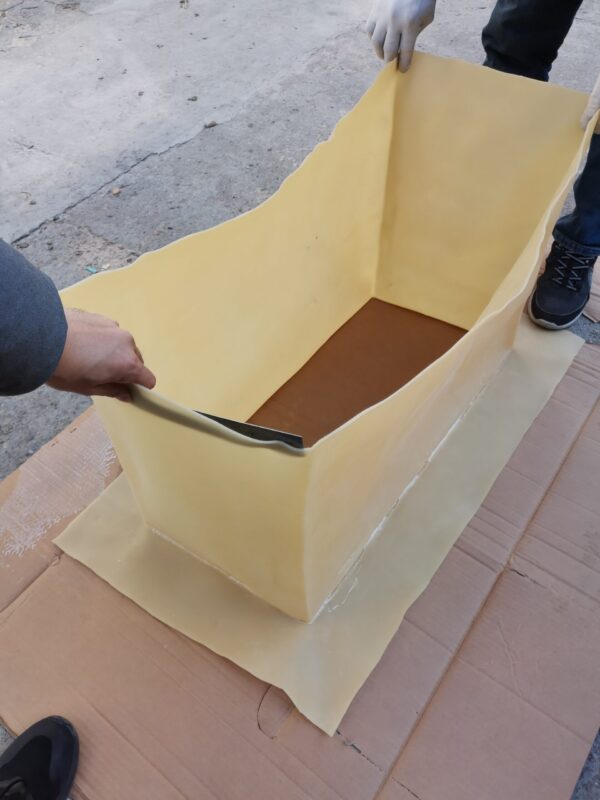 土壌模型試験用水槽状膜袋