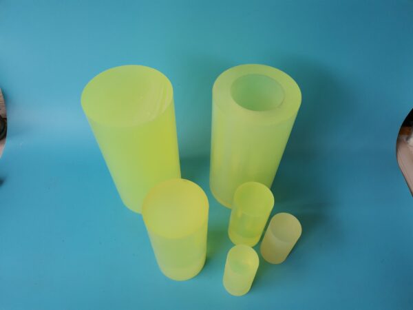 トライアキシャル模擬試料（ゴム製）	φ38 / 50 / 70 / 100 mm